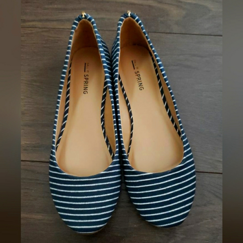 Brand new Call It Spring Flats